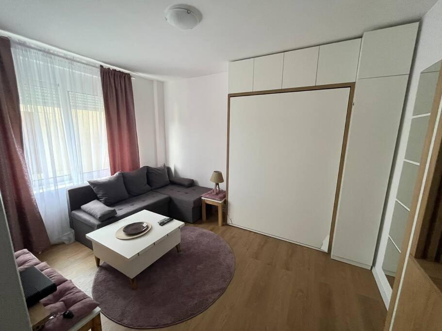 Apartment Centar Podgorica Eksteriør bilde